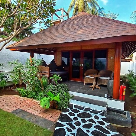 Scallywags Beach Club Gili Air Eksteriør bilde