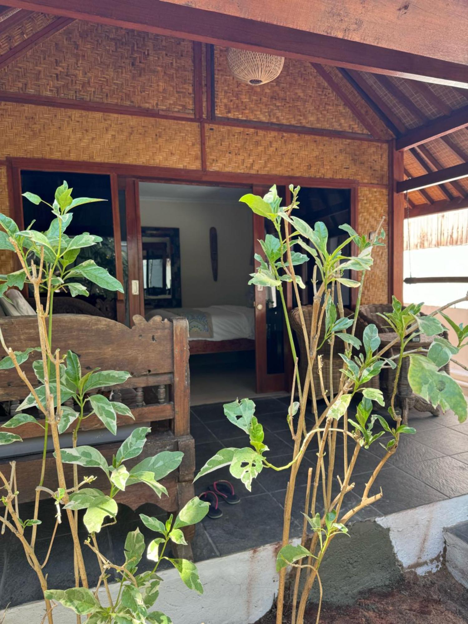 Scallywags Beach Club Gili Air Eksteriør bilde