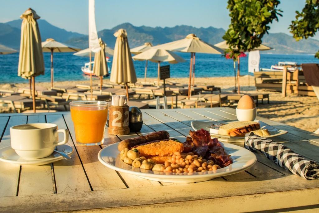 Scallywags Beach Club Gili Air Eksteriør bilde